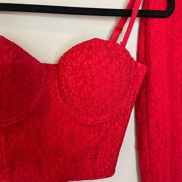 Separate Set - Picture 2 of 4